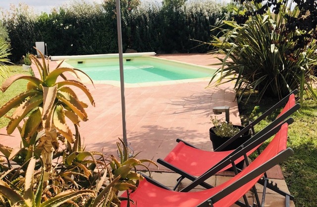 SPACIOUS and Comfortable villa any comfort and swimming pool
