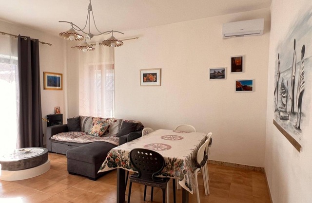 spacious and comfortable apartment near the sea