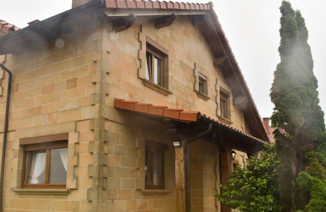 Spacious and comfortable villa with garden