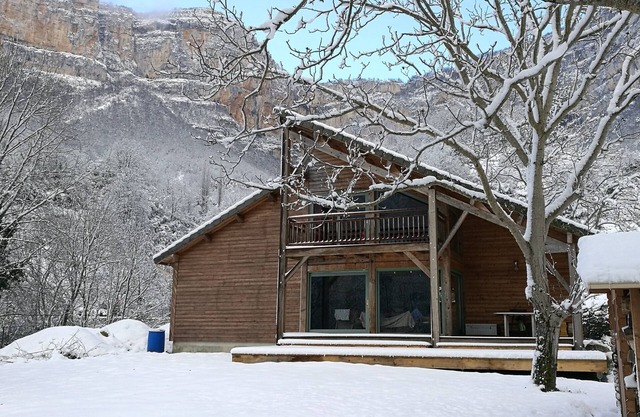Spacious and luminous chalet, at the foot of the Vercors mountains