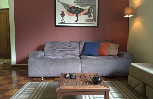Spacious apartment near hospitals, stores and metro