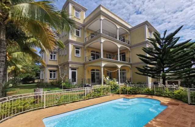 Spacious apartment, Swimming pool, APT 2