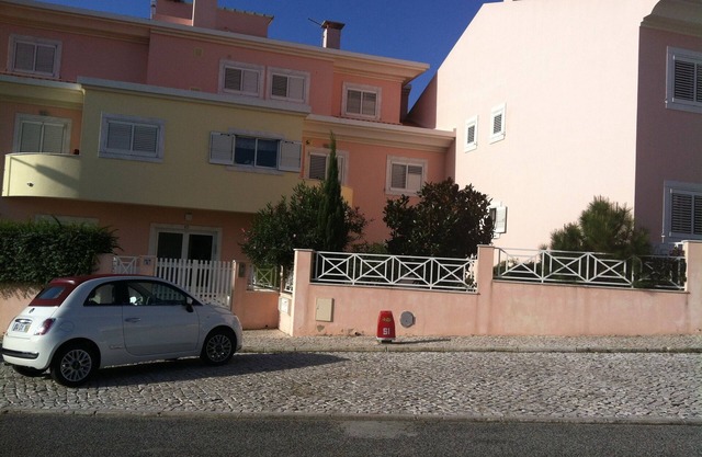 SPACIOUS APARTMENT WITH SUN TERRACE/PRIVATE GARDEN/POOL