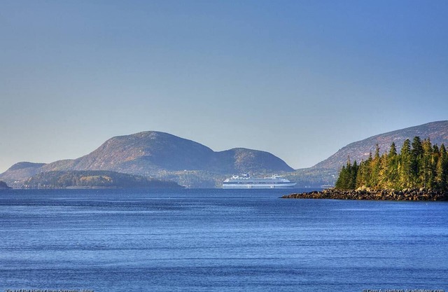 Spacious, Bar Harbor Village, Acadia National Park!