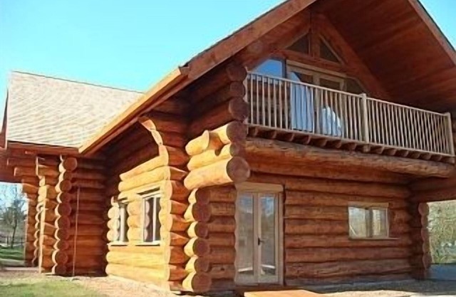 Spacious Bespoke Fir Lodge Log Cabin