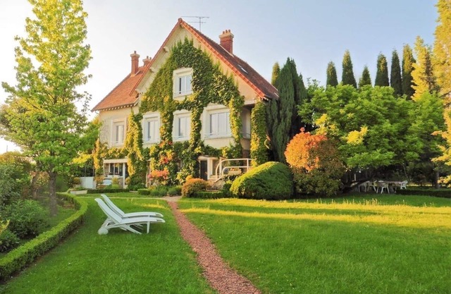 Spacious charming Villa * near Paris Disney. Countryside.Patio. Great comfort.