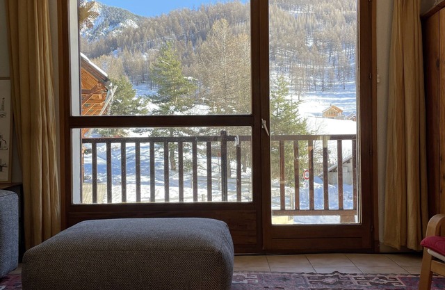 Spacious, comfortable apartment at the foot of the slopes
