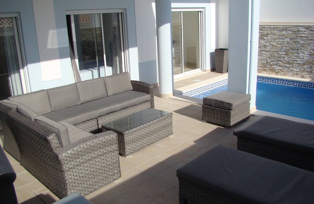 Spacious, contemporary villa with sun roof, pool and balcony