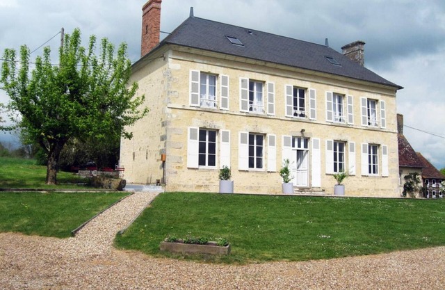 Spacious Country Home with Pool, Garden, and Unique Decor