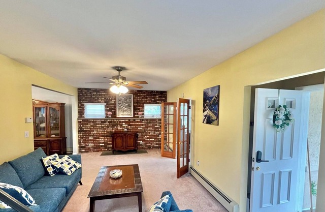 Spacious family home with central air! 5 min walk to verona park