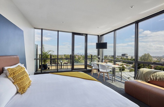 Spacious Furnished Studio With Balcony, All-inclusive Utilities and Facilities
