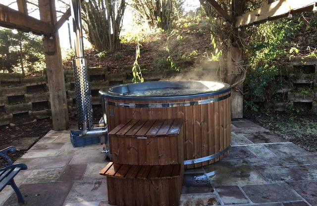 SPACIOUS GITE WITH INFRARED SAUNA AND NORDIC BATH