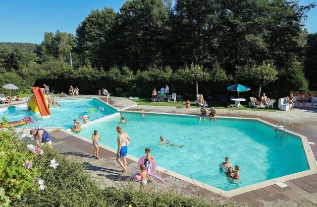 Spacious Holiday Home in campsite