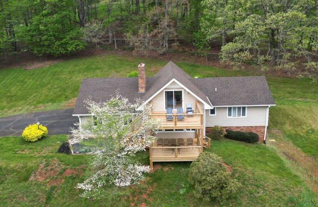 Spacious home in the Blue Ridge Mountains. Relaxing location and Pet Friendly!