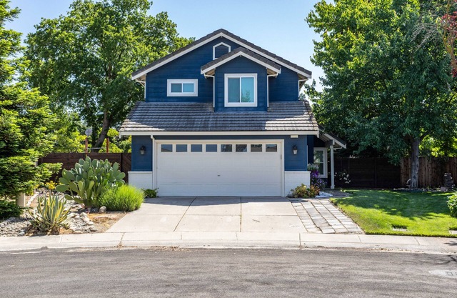 Spacious house in Elk Grove, perfect for your stay!