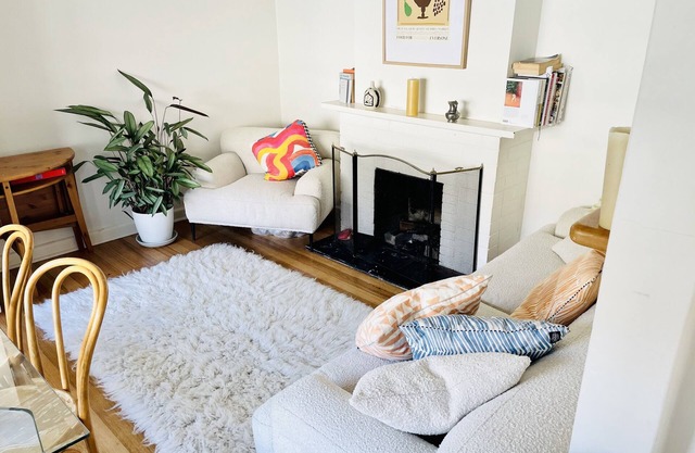 Spacious & light-filled, Elm St makes for a homely holiday