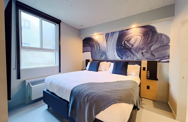 Spacious Loft with All Amenities