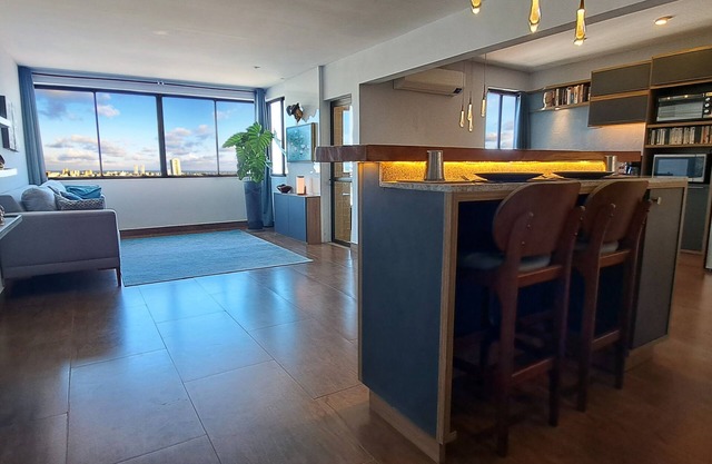 Spacious, modern apartment with amazing views