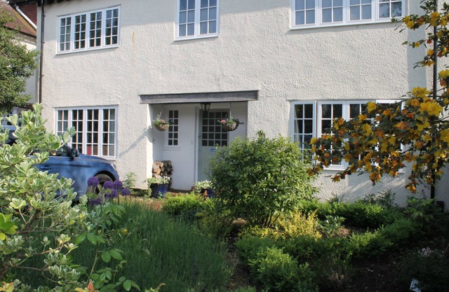 Spacious & Modern House in Oxford City Sleeps 8