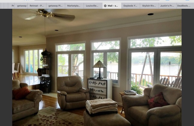 Spacious Ohio riverfront retreat in Louisville, gorgeous view, on Bourbon Trail.