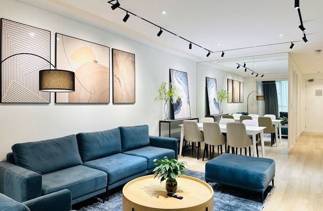 Spacious Premium 3-Beds 120m2 Apartment with Pool @Manor606