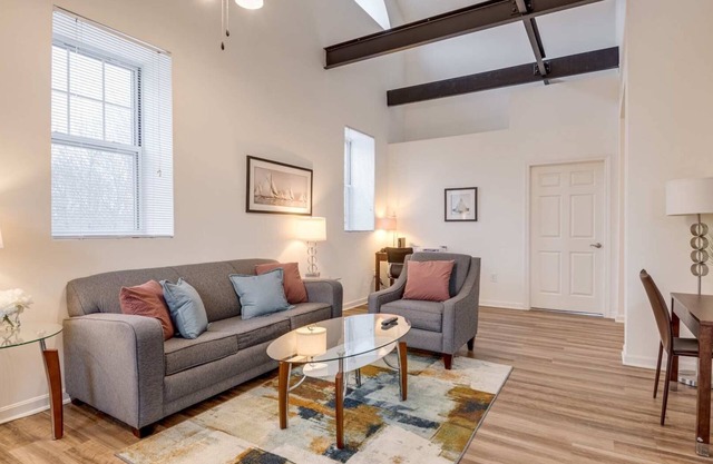Spacious Private Luxury Apt