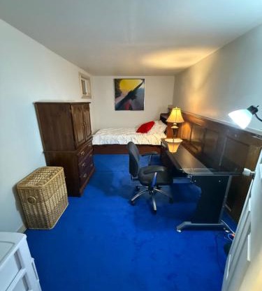 Spacious room for rent