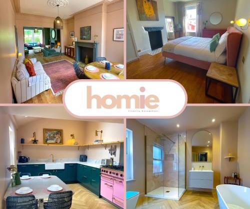 Spacious rustic chic 5 bedroom home with private patio in Leeds
