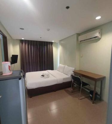 Spacious Studio Apartment B501