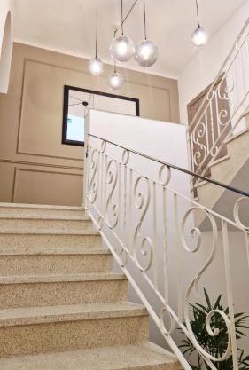 Spacious & Sunlit Charm in Malta!