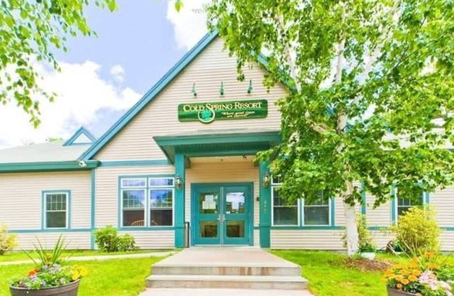 Spacious Townhouse Unit at Coldspring Resort - Prime Week July 23-30