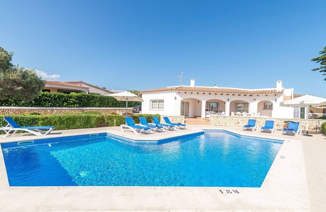 Spacious villa with pool and sea view - Villa Arena Blanca