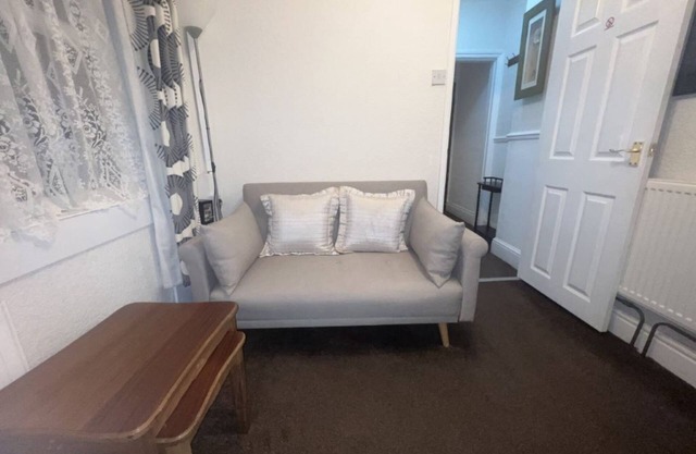 Spacious1-bedroom self contained apartment