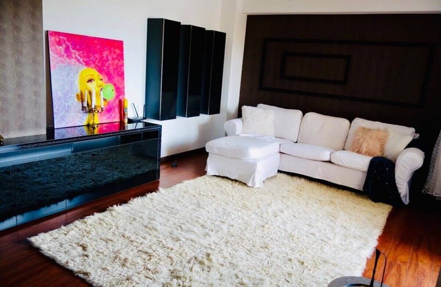 Special Big Apartm with Art SB11