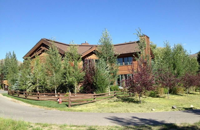 Spectacular Ketchum Family Home w/Baldy Views & Close to Town!
