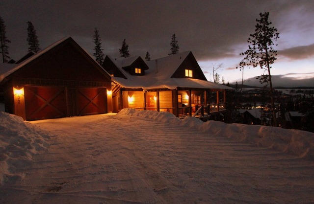 Spectacular Mountain Home with Breathtaking Views