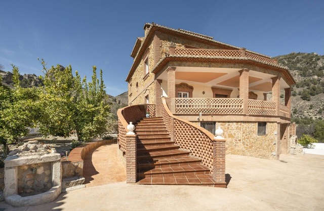 Spectacular Rural House Villa la Gaviota