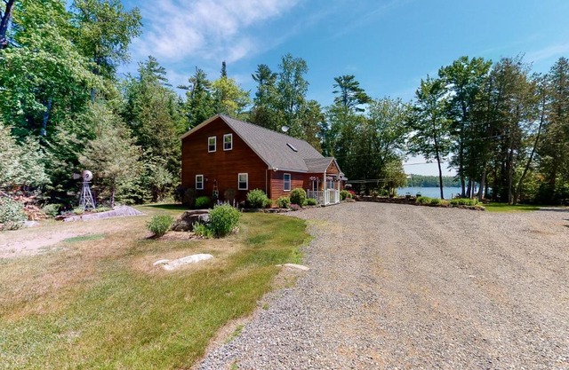 Spectacular Sebec Setting