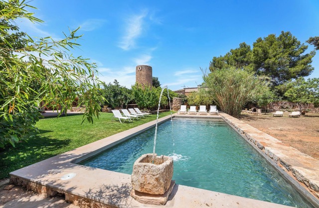 Spectacular Villa built in 1784 fully restored and equipped. Come and enjoy paradise.