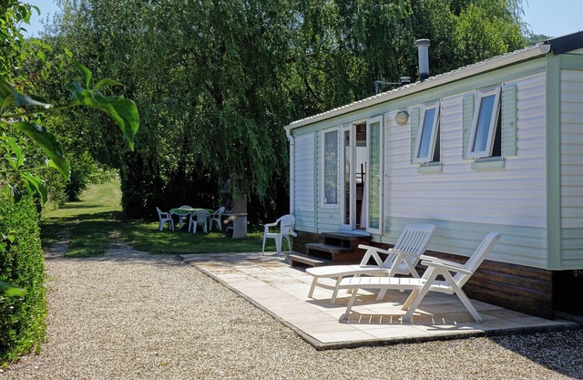 Spend a peaceful holiday in the heart of the Périgord noir-Dordogne near Les Eyzies