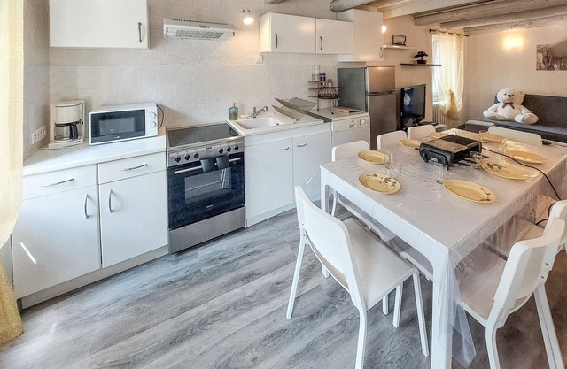Spend an unforgettable vacation in this vacation home.