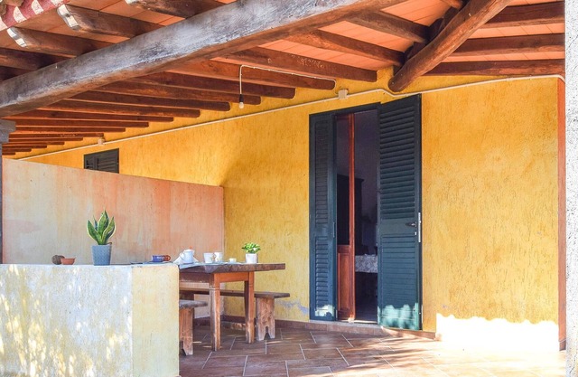 Spend an unforgettable vacation in this inviting cottage with beautiful views of the countryside.