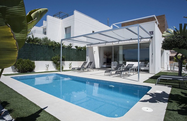 Spendid villa with breathtaking sea view close to beaches and golf courses