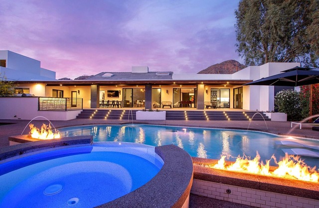 Spring Specials! Camelback Mountain Views, Theater, Sauna, Heated Pool, Spa