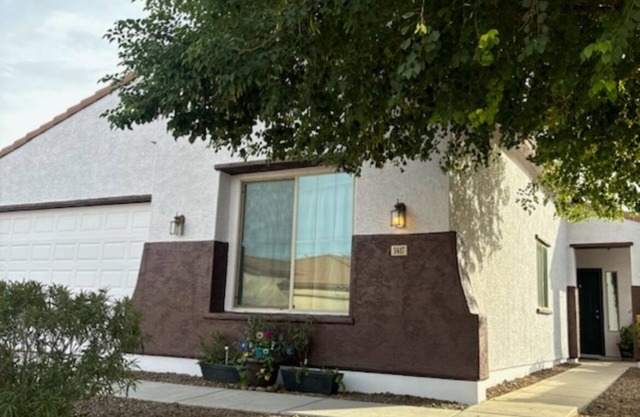 Spring Training ~ Laveen Village ~ Low cleaning fee