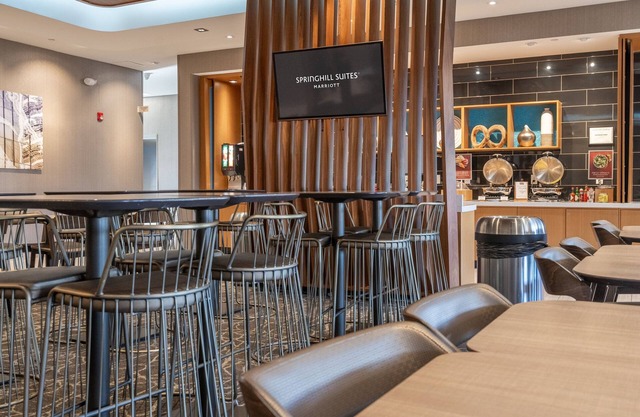 SpringHill Suites by Marriott Woodbridge