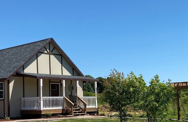 Squire Cottage - Enjoy spectacular sunsets