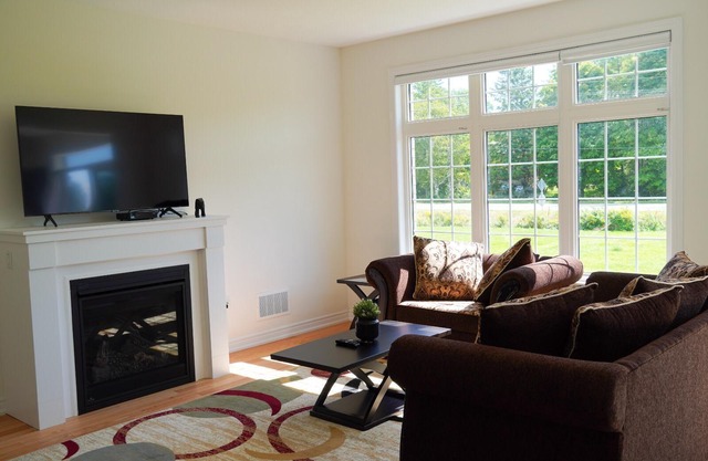 SRA Residences in Prince Edward County Carrying Place-QW