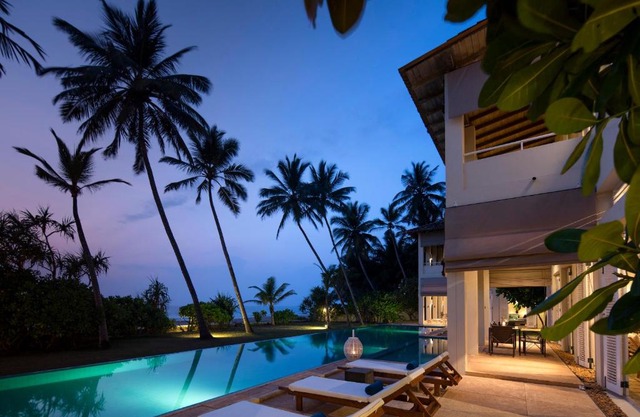 Sri Villas