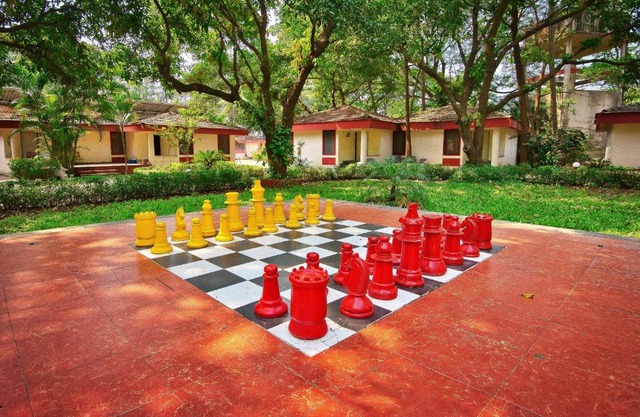 Srushti Farms Resort